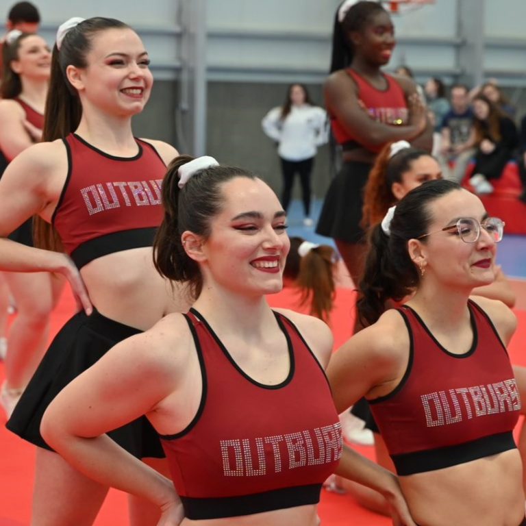 Lire la suite à propos de l’article Showcase Cheer Unit